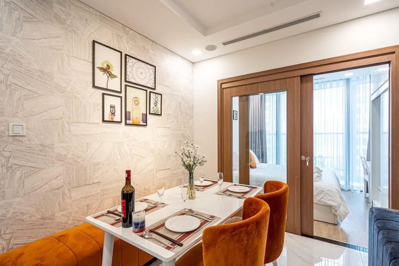 Saliza Sky - Landmark 81 Tower Ho Chi Minh City 0*,
